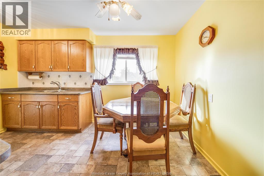 2693 Meadowbrook Lane, Windsor, Ontario  N8T 2Y3 - Photo 16 - 26009340