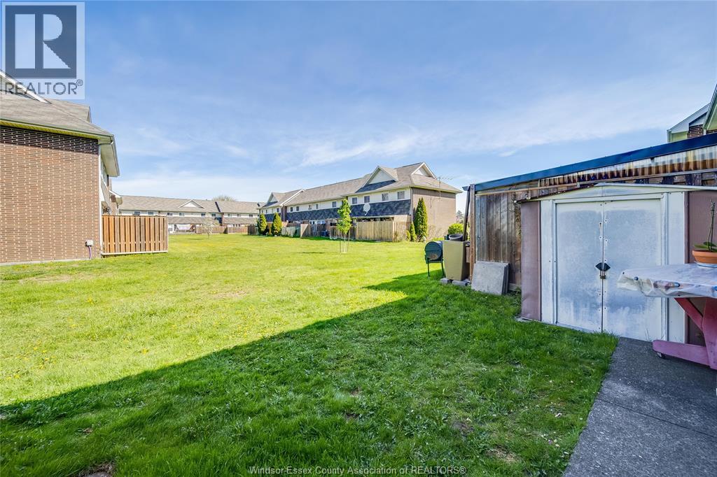 2693 Meadowbrook Lane, Windsor, Ontario  N8T 2Y3 - Photo 33 - 26009340