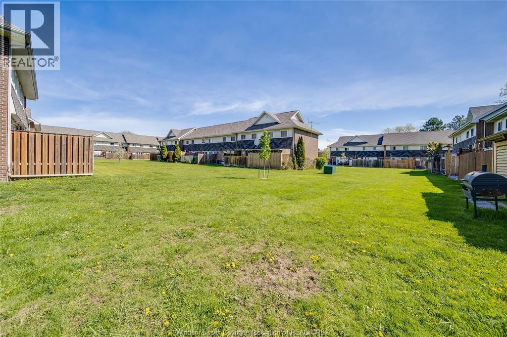 2693 Meadowbrook Lane, Windsor, Ontario  N8T 2Y3 - Photo 36 - 26009340