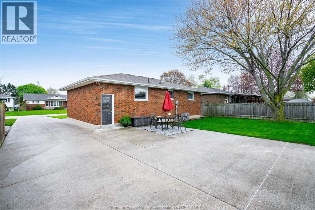 1654 Fairlea Crescent, Ruthven, Ontario  N0P 2G0 - Photo 38 - 26009424