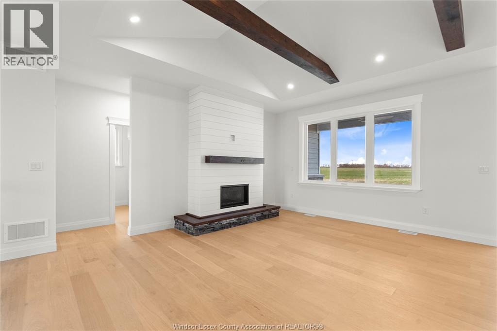 4438 Belmont, Comber, Ontario  N0R 1A0 - Photo 6 - 26009501