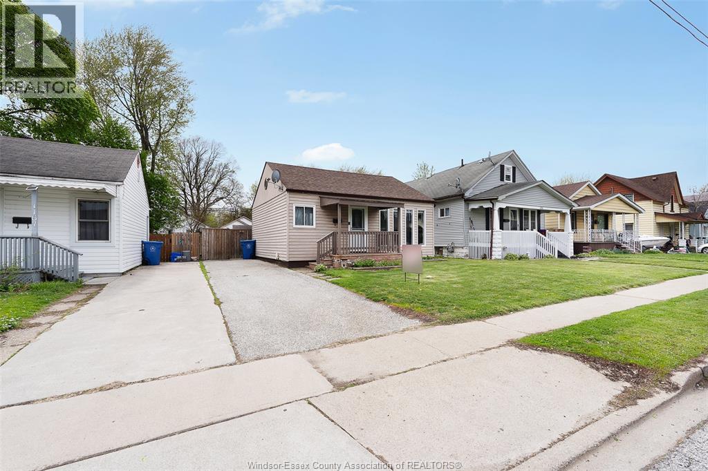 1159 Felix Avenue, Windsor, Ontario  N9C 3L6 - Photo 5 - 26009513