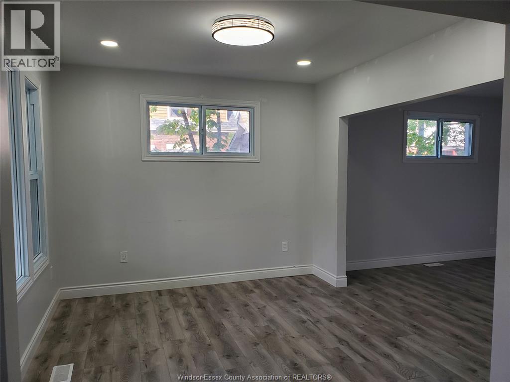 348 Caroline, Windsor, Ontario  N9A 6A4 - Photo 6 - 26009507