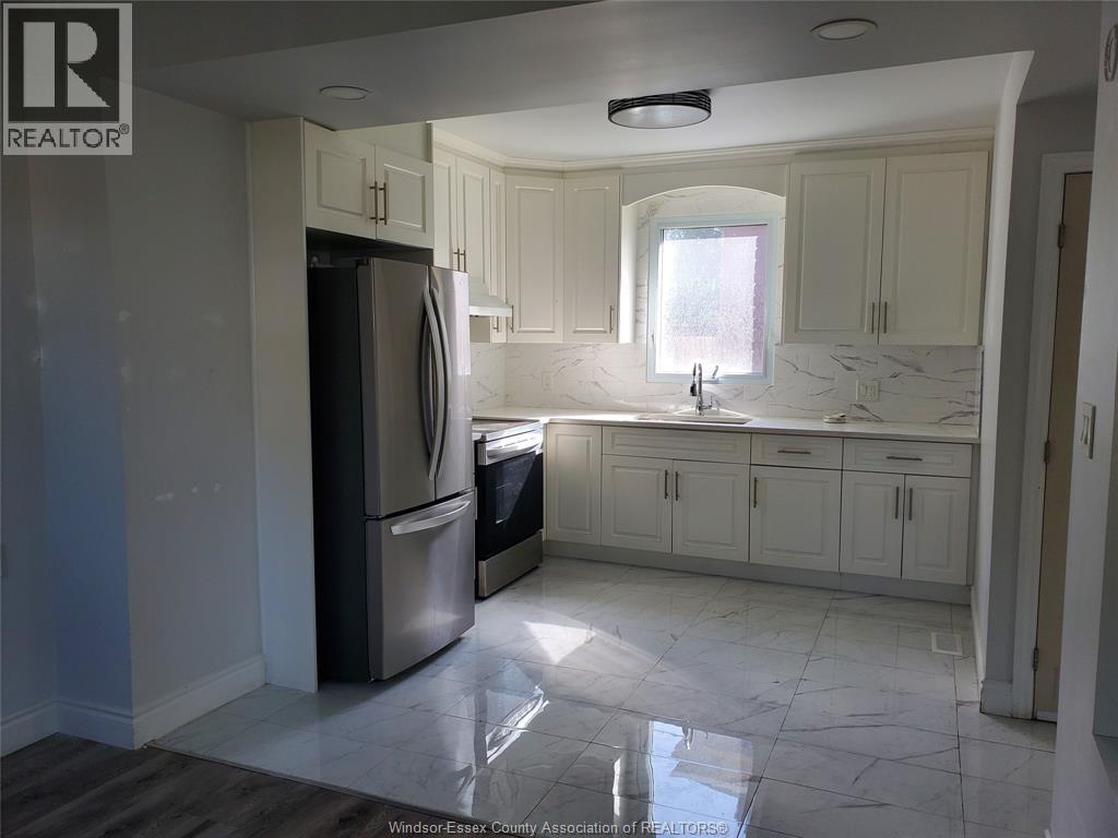 348 Caroline, Windsor, Ontario  N9A 6A4 - Photo 7 - 26009507