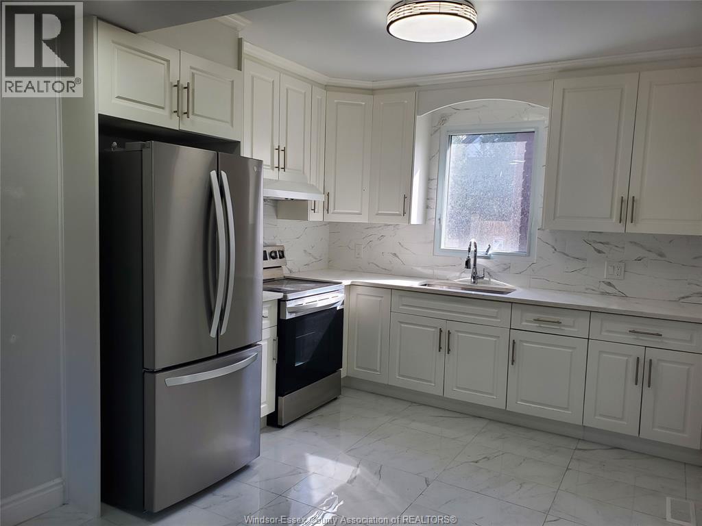 348 Caroline, Windsor, Ontario  N9A 6A4 - Photo 9 - 26009507