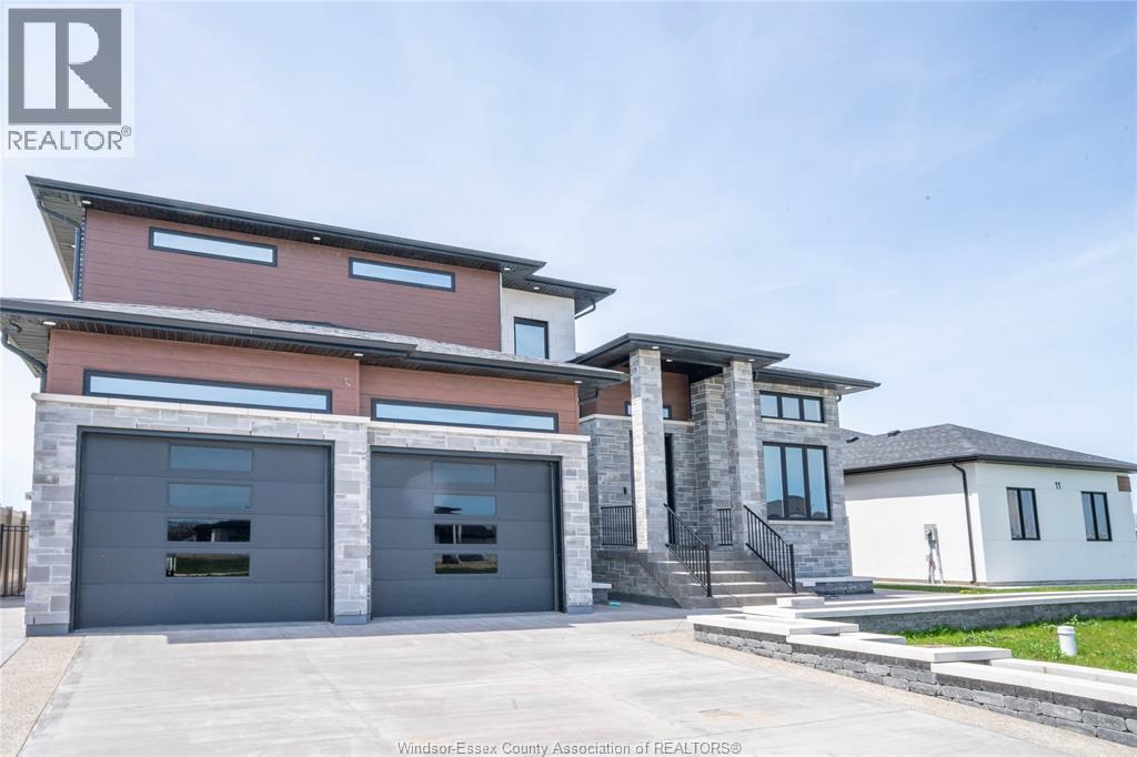 9 CYPRESS POINTE, Leamington, Ontario