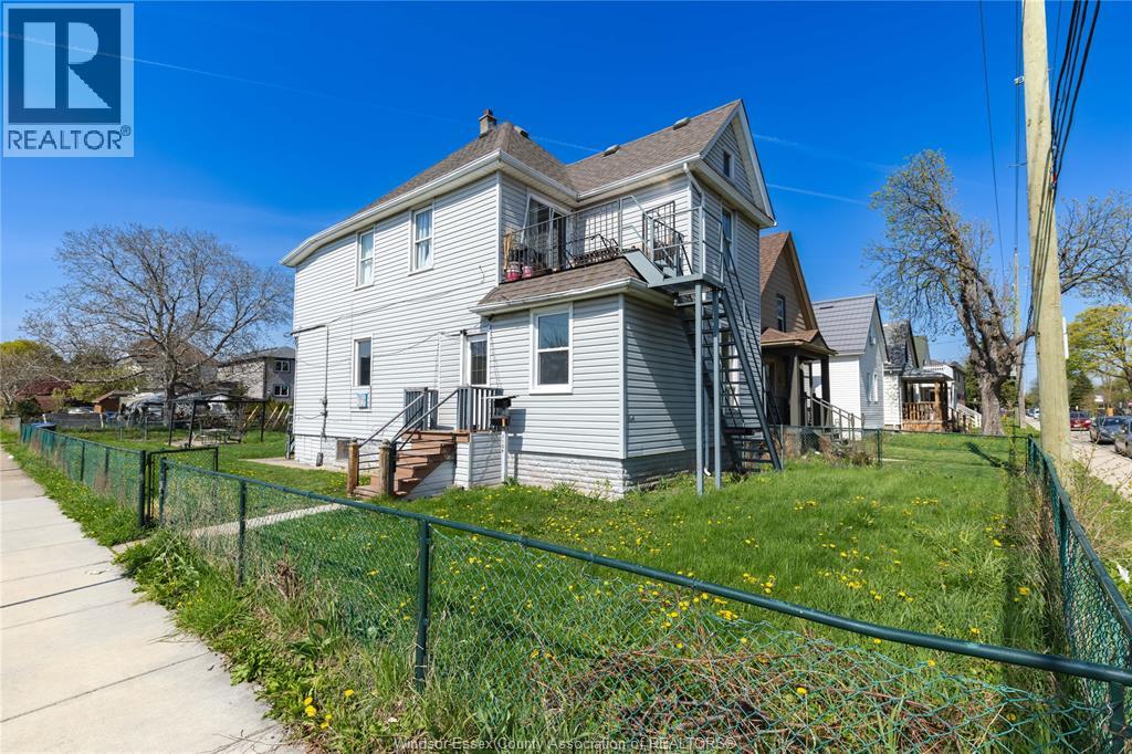 1104 CATARAQUI, Windsor, Ontario
