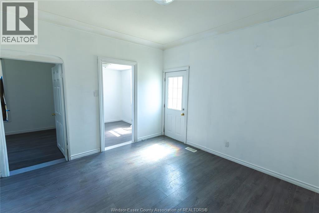 1104 Cataraqui, Windsor, Ontario  N9A 3R1 - Photo 15 - 26009560