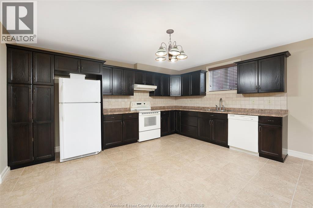 199 Ellison, Leamington, Ontario  N8H 0A2 - Photo 23 - 26008497