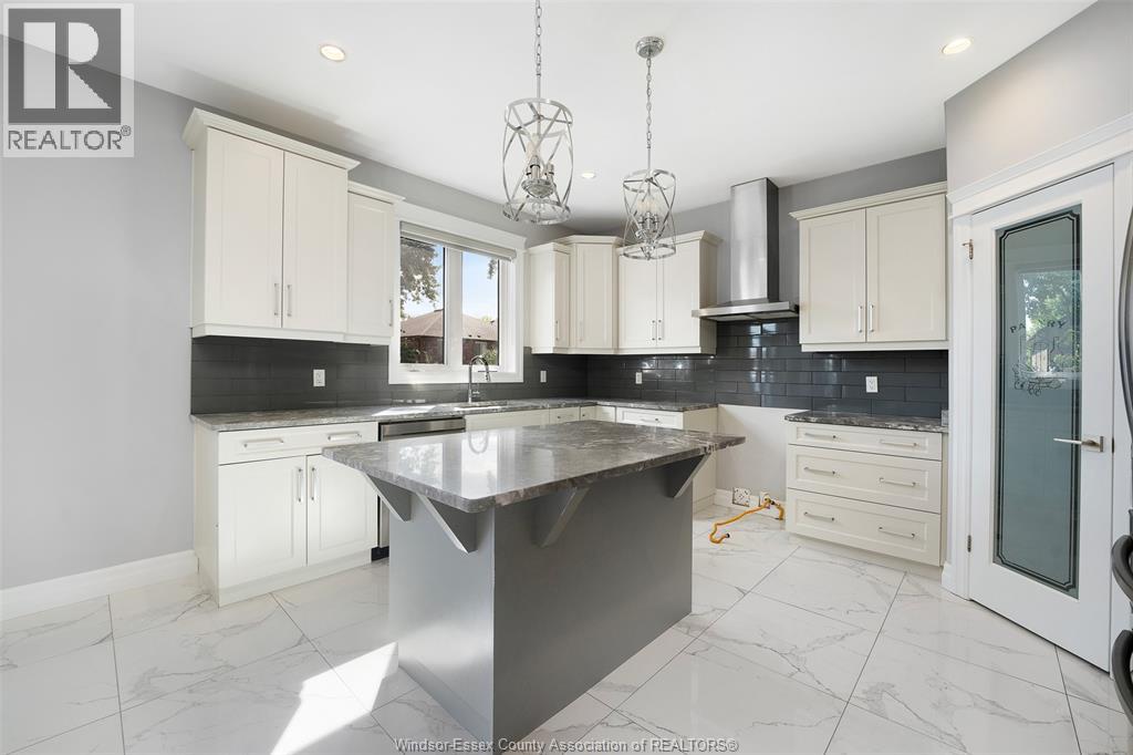 1581 Rockport Unit# Main Floor, Windsor, Ontario  N9G 0B6 - Photo 10 - 26009625