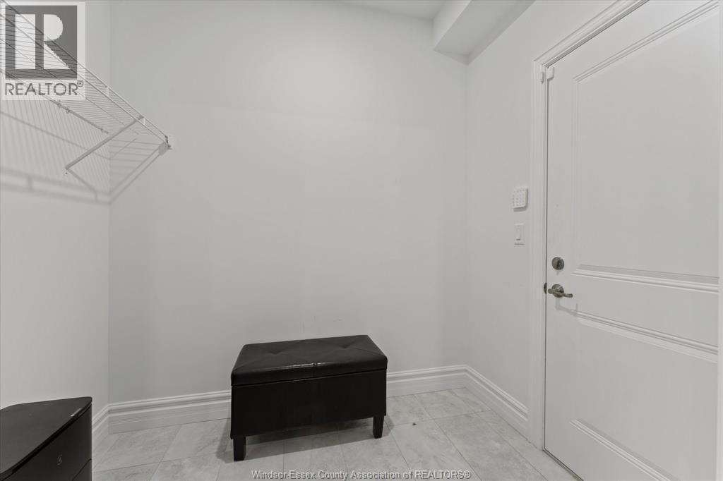 570 Orchard Crescent, Windsor, Ontario  N9E 0B2 - Photo 15 - 26009460