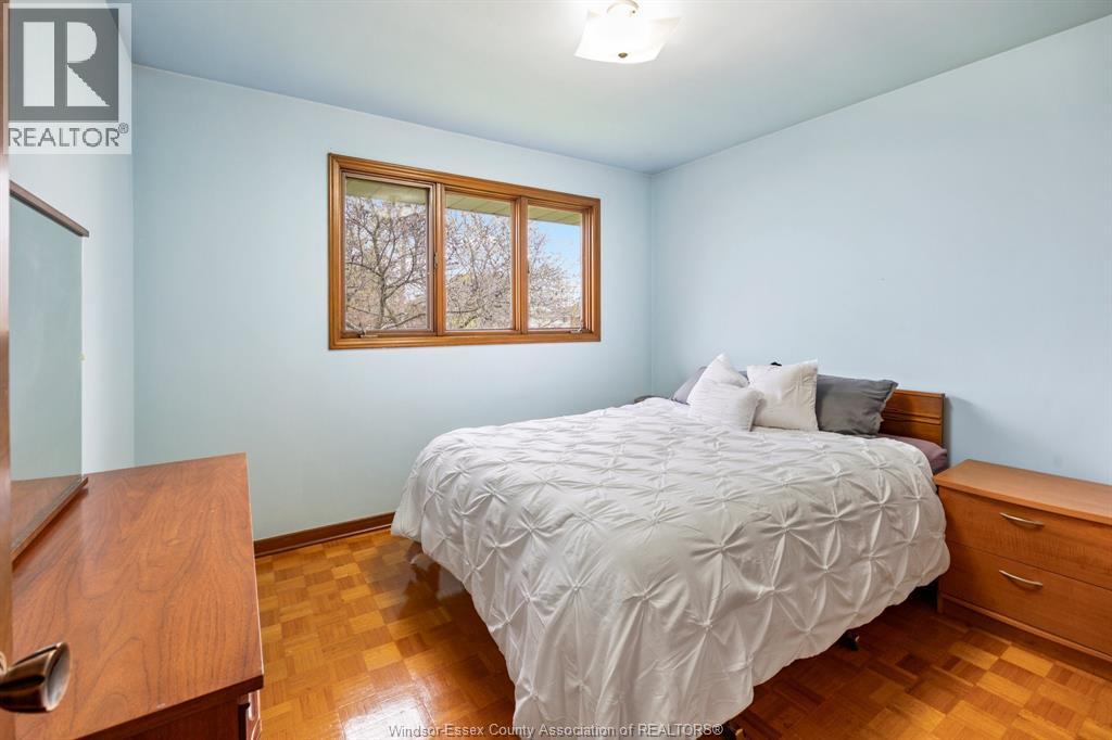 1565 Roxborough, Windsor, Ontario  N9B 3H2 - Photo 13 - 26009709