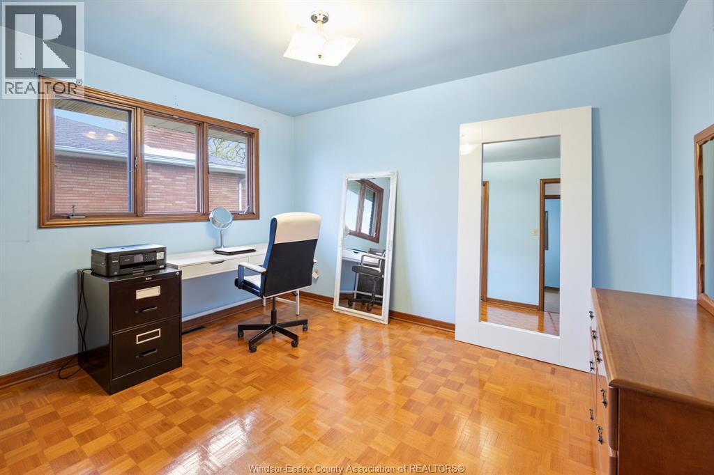 1565 Roxborough, Windsor, Ontario  N9B 3H2 - Photo 14 - 26009709