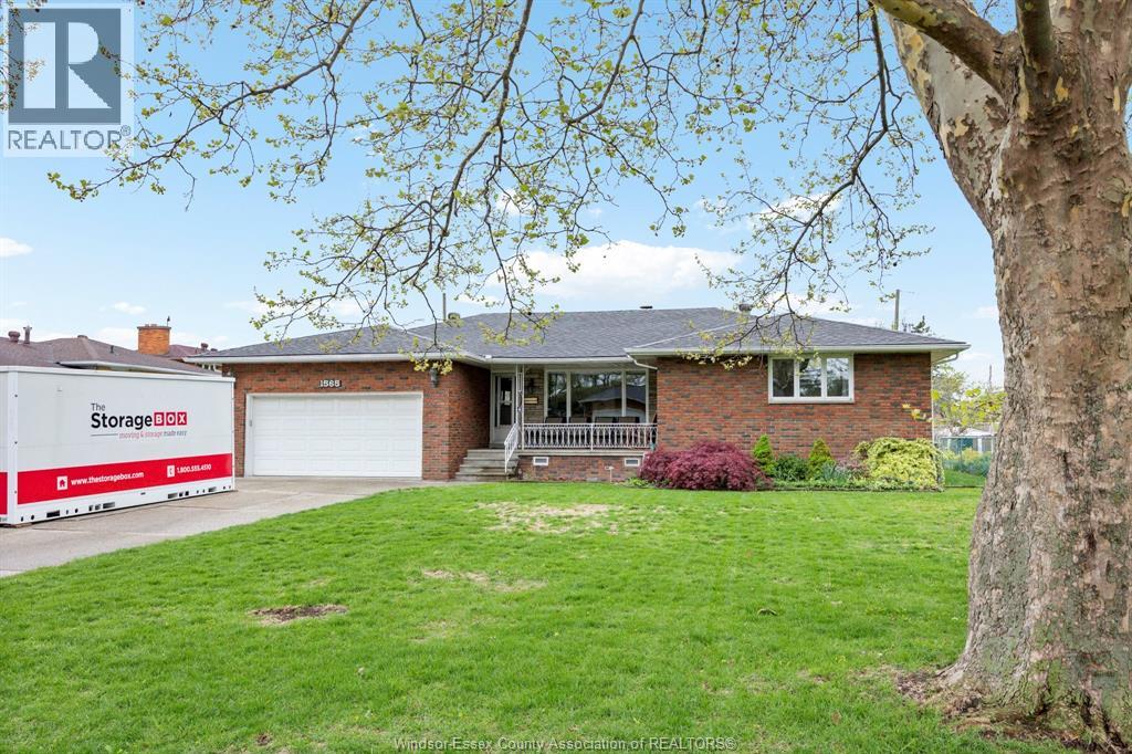 1565 Roxborough, Windsor, Ontario  N9B 3H2 - Photo 2 - 26009709