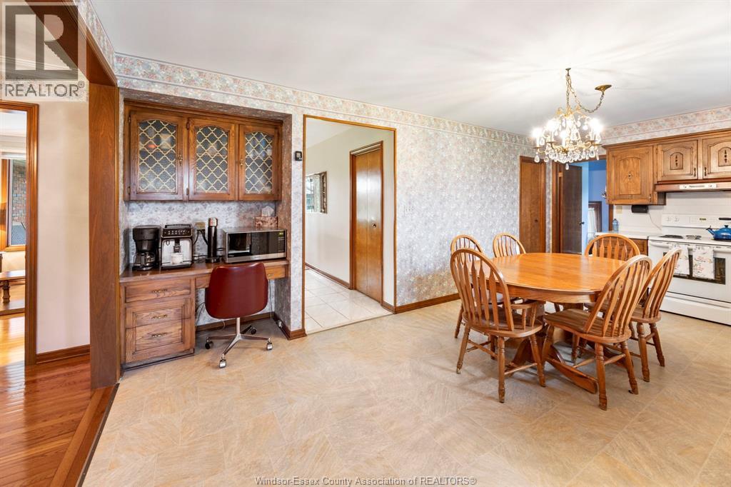 1565 Roxborough, Windsor, Ontario  N9B 3H2 - Photo 7 - 26009709