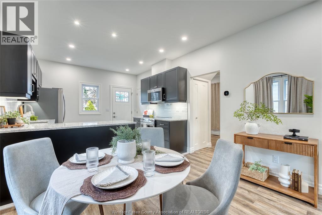 434 Grove Avenue, Windsor, Ontario  N9A 6G2 - Photo 8 - 26009744