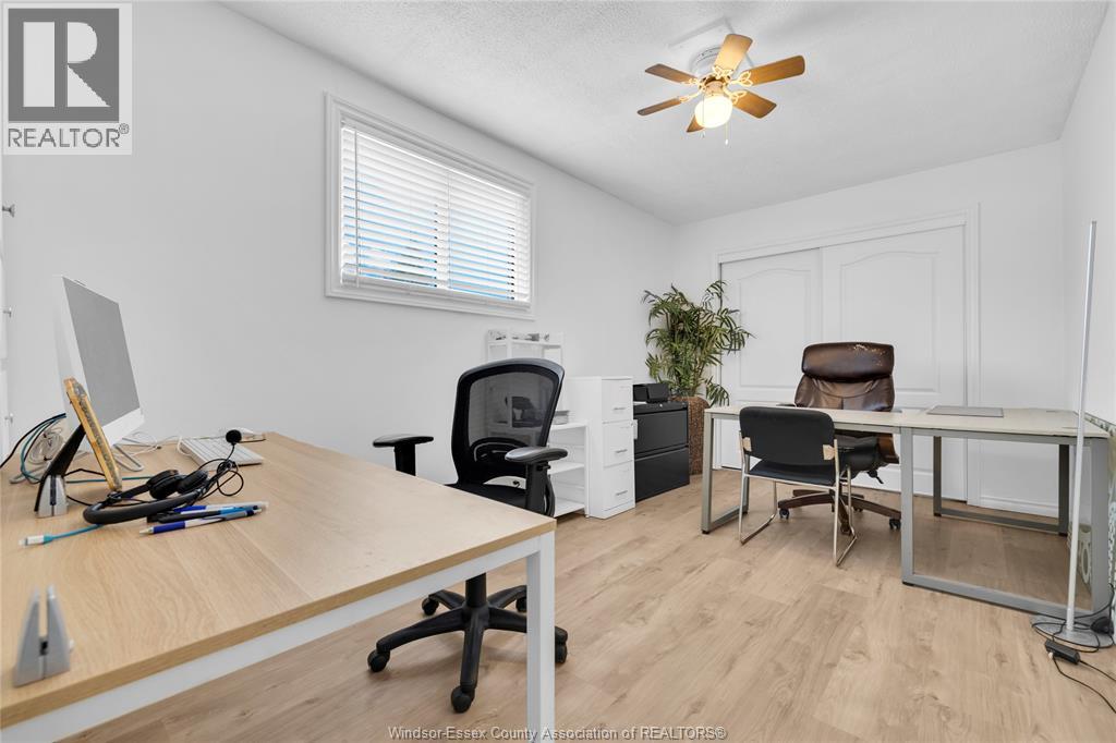 9572 Tecumseh Road, Windsor, Ontario  N8R 1A2 - Photo 26 - 26009736