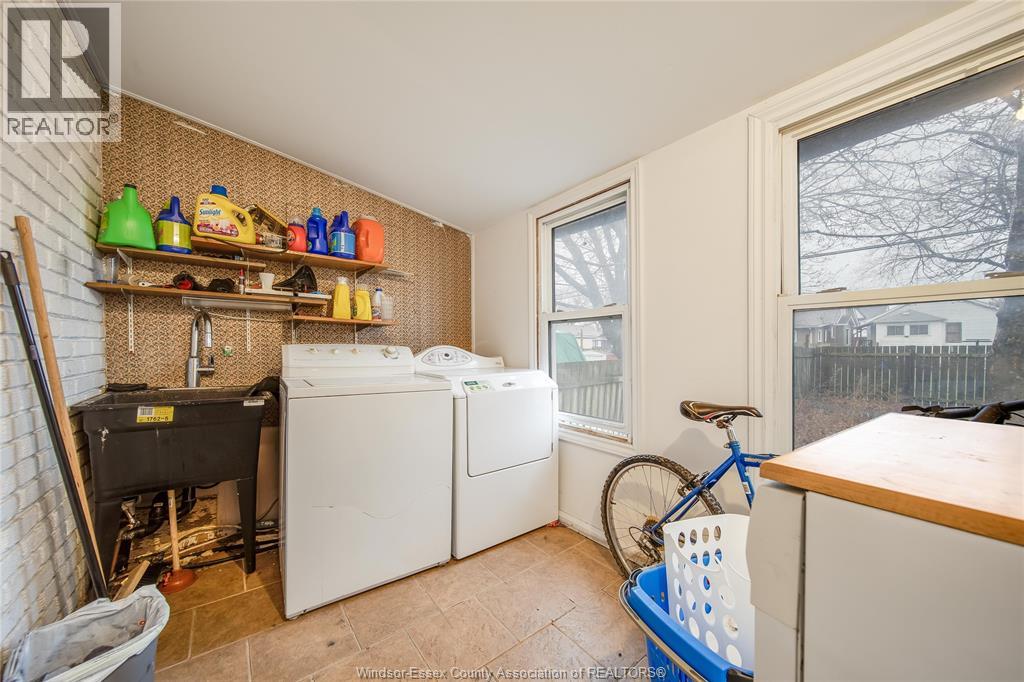 961 Curry Avenue, Windsor, Ontario  N9B 2C4 - Photo 19 - 26009776