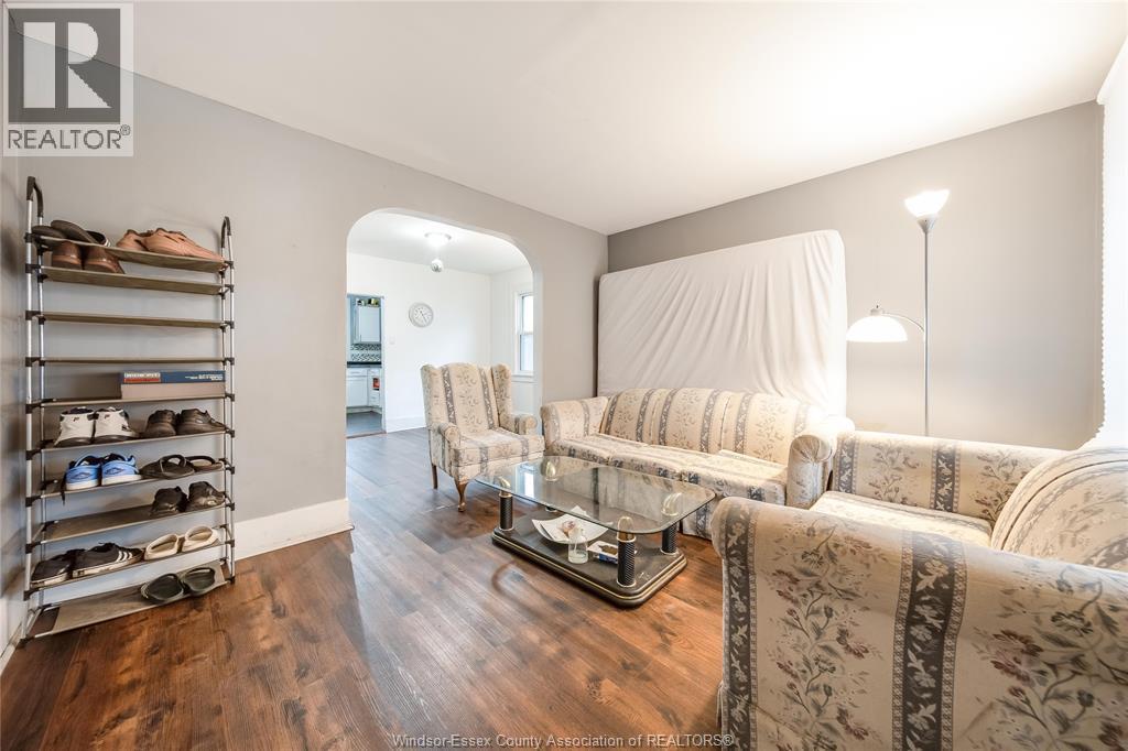 961 Curry Avenue, Windsor, Ontario  N9B 2C4 - Photo 5 - 26009776