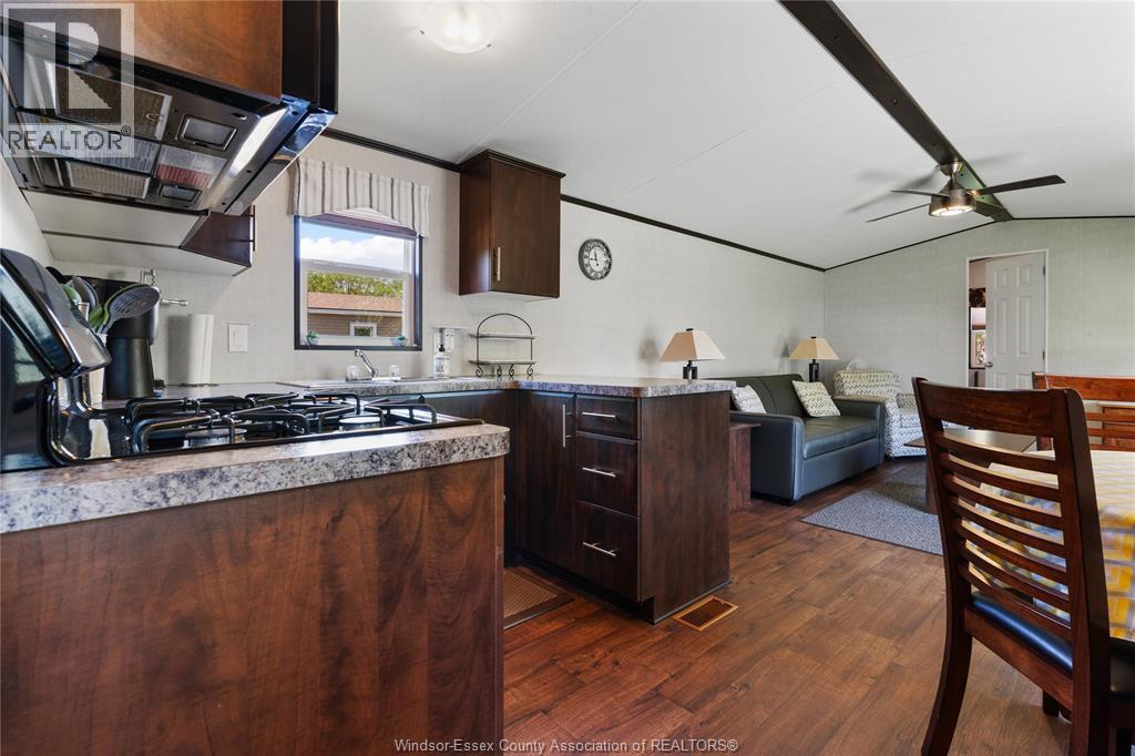 981 County Rd 2 Unit# 500, Lakeshore, Ontario  N0R 1A0 - Photo 5 - 26009809