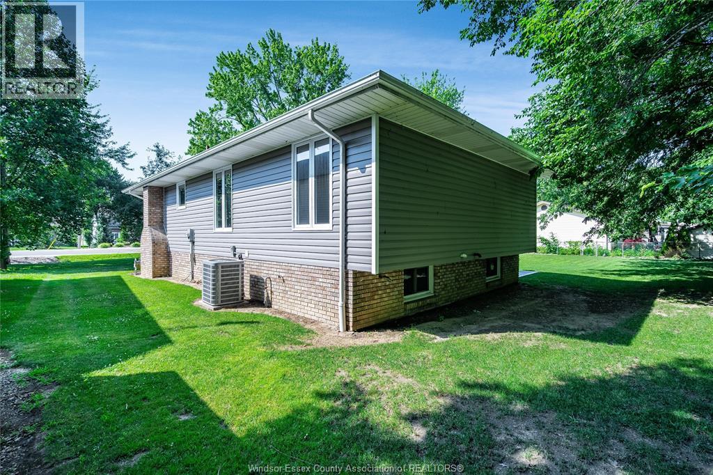 332 Heritage Road, Kingsville, Ontario   - Photo 42 - 26009784
