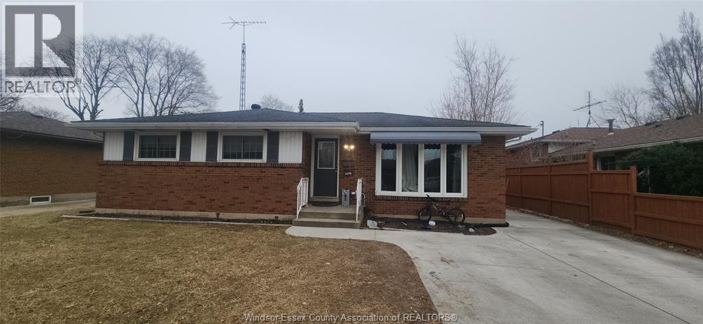 3970 LENNON COURT, Windsor, Ontario