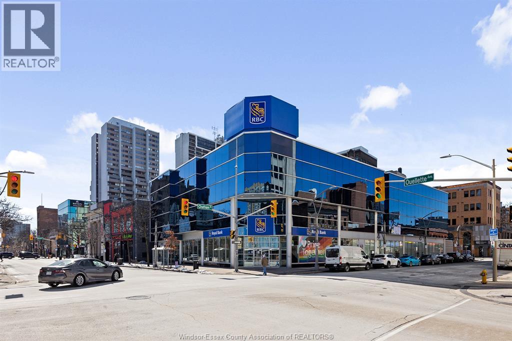 245 OUELLETTE, Windsor, Ontario
