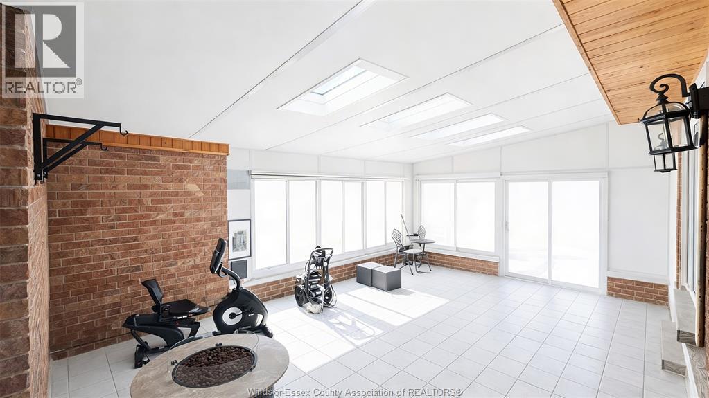 4585 Howard Avenue, Windsor, Ontario  N9G 1P6 - Photo 12 - 26009922