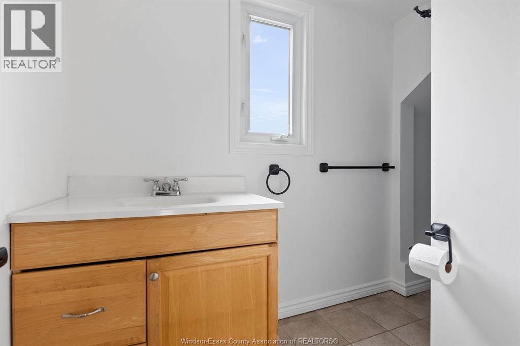 51 Balaclava, Amherstburg, Ontario  N8V 2G5 - Photo 14 - 26009934