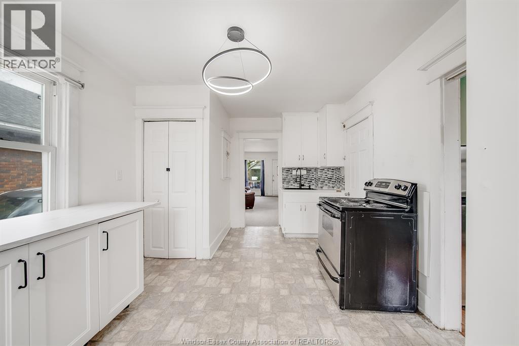3574 Bloomfield Rd., Windsor, Ontario  N9C 1R7 - Photo 12 - 26009581