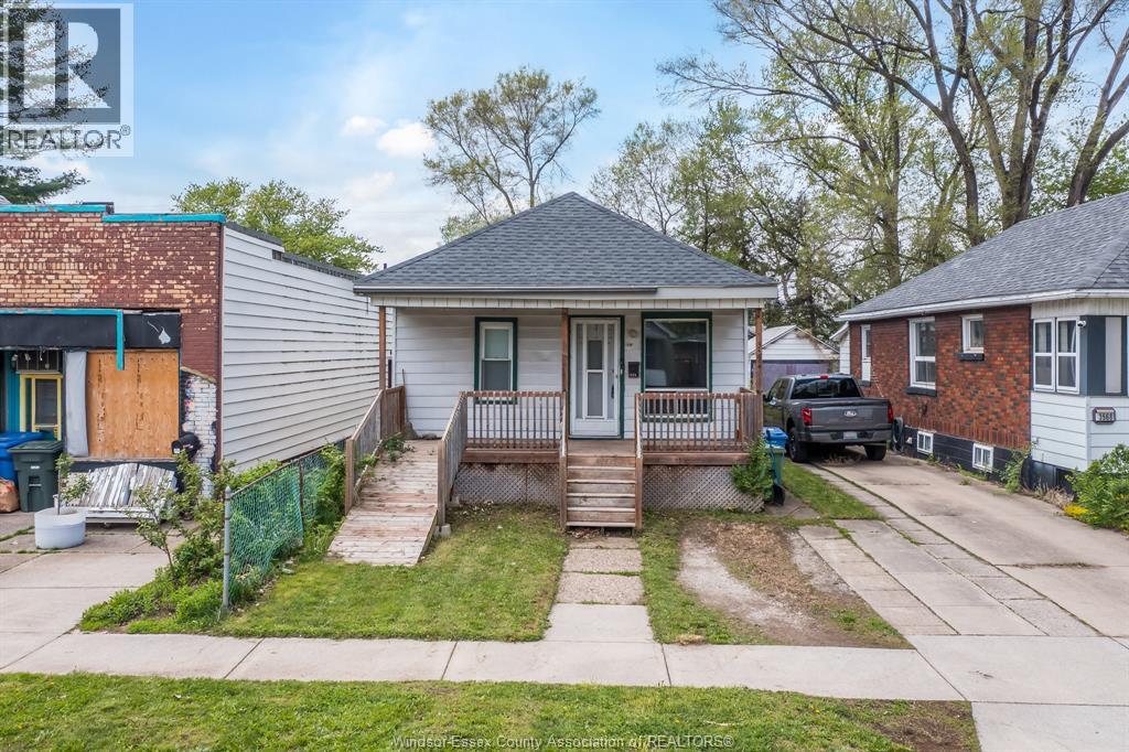 3574 Bloomfield Rd., Windsor, Ontario  N9C 1R7 - Photo 28 - 26009581