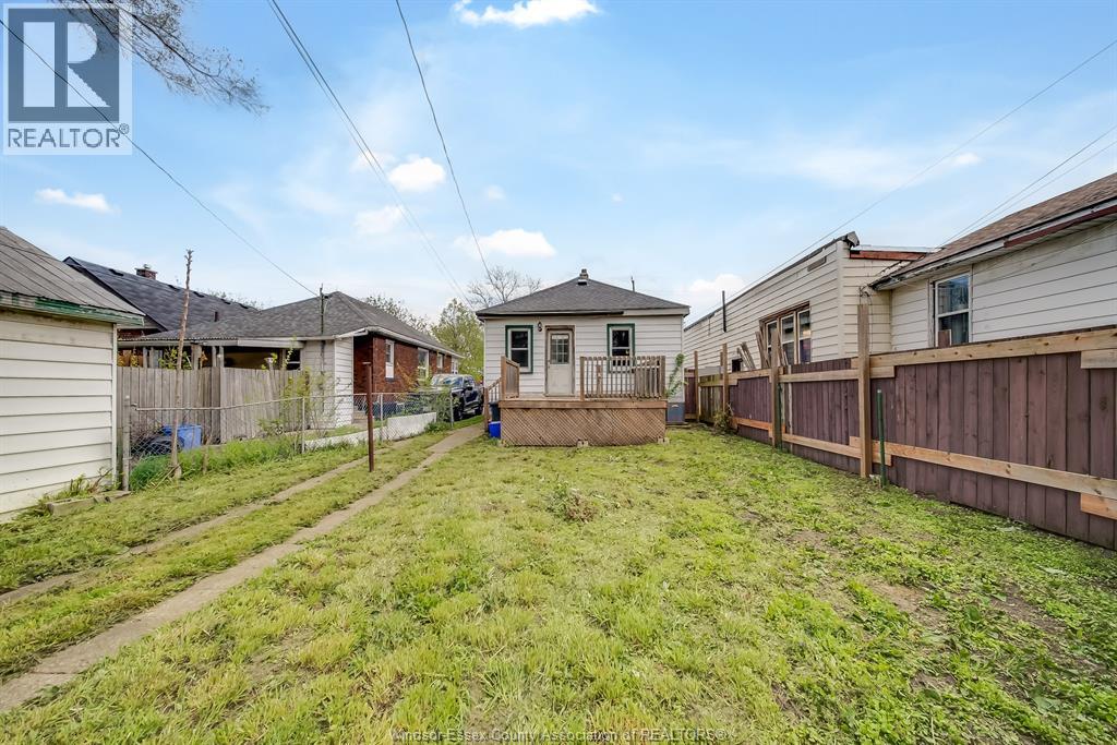 3574 Bloomfield Rd., Windsor, Ontario  N9C 1R7 - Photo 34 - 26009581