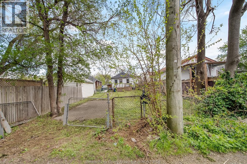 3574 Bloomfield Rd., Windsor, Ontario  N9C 1R7 - Photo 35 - 26009581