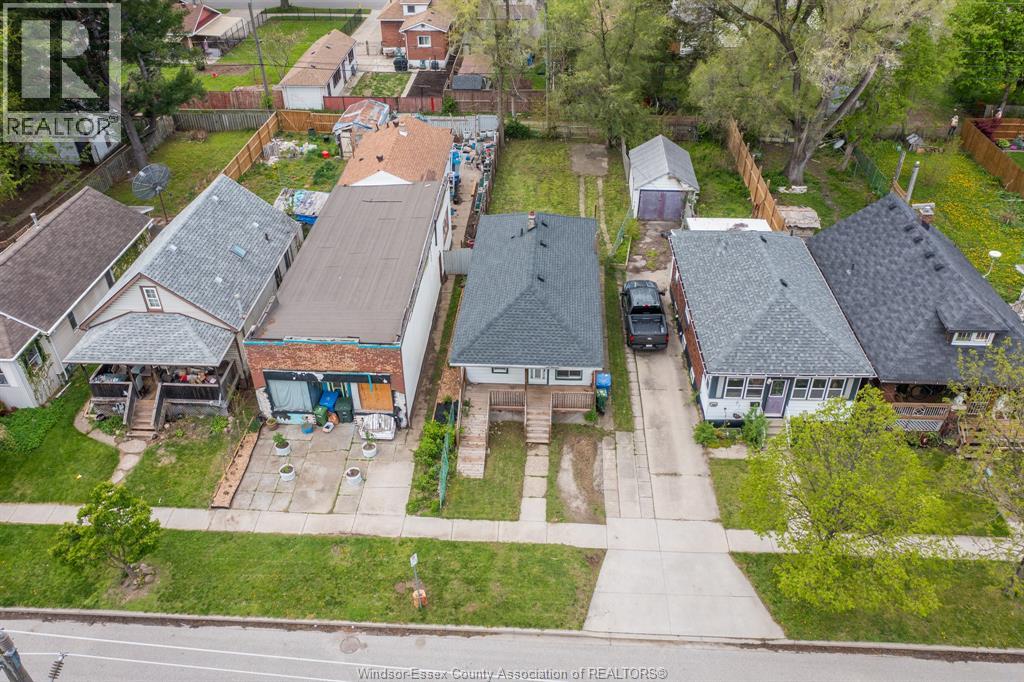 3574 Bloomfield Rd., Windsor, Ontario  N9C 1R7 - Photo 36 - 26009581