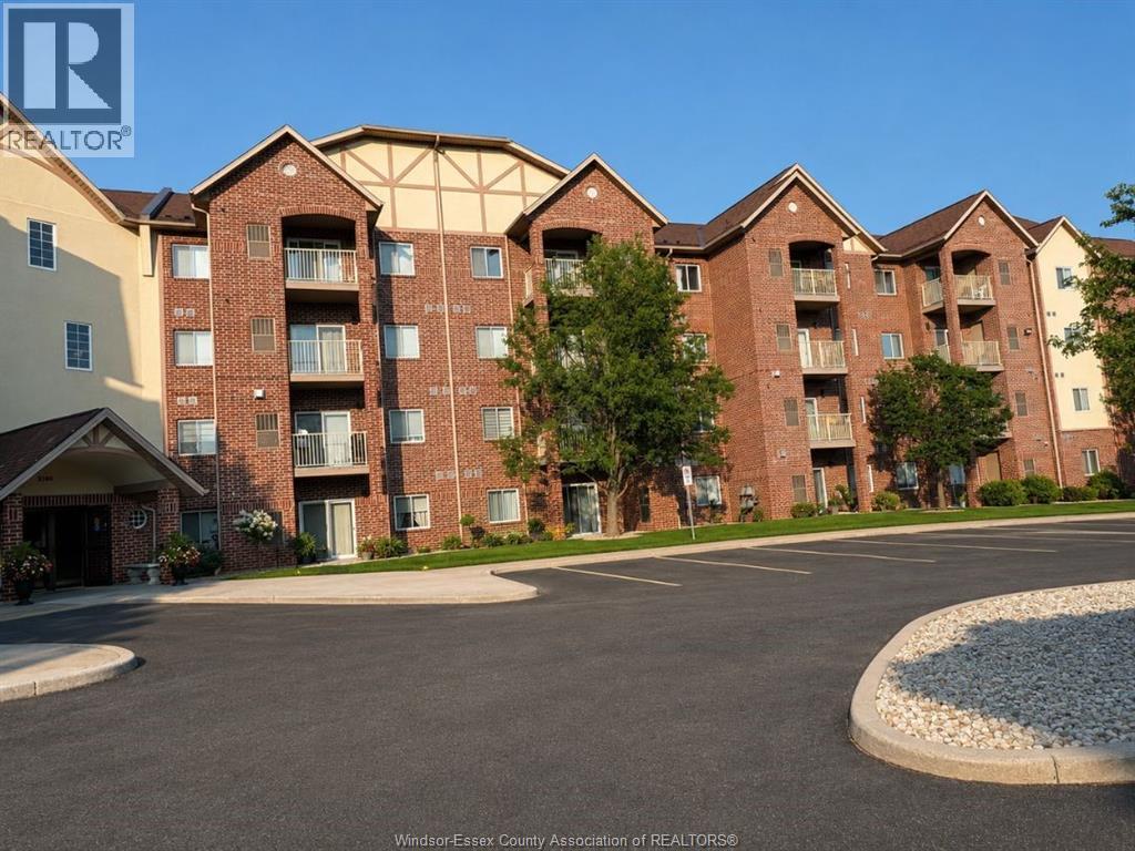 3160 Wildwood Unit# 320, Windsor, Ontario  N8R 1Z3 - Photo 2 - 26009974