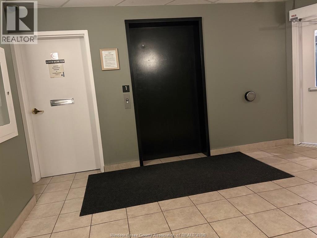 3160 Wildwood Unit# 320, Windsor, Ontario  N8R 1Z3 - Photo 5 - 26009974