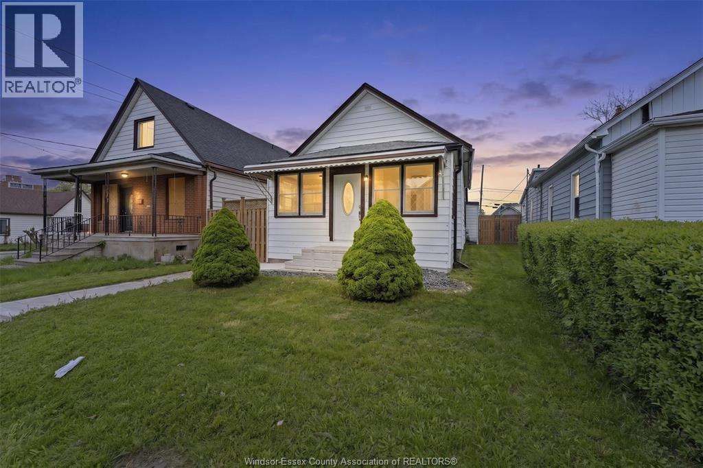 414 PARENT AVENUE, Windsor, Ontario