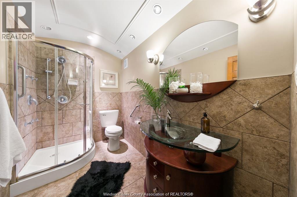 1550 Roxborough Boulevard Unit# Lower, Windsor, Ontario  N9B 3H3 - Photo 2 - 26010007