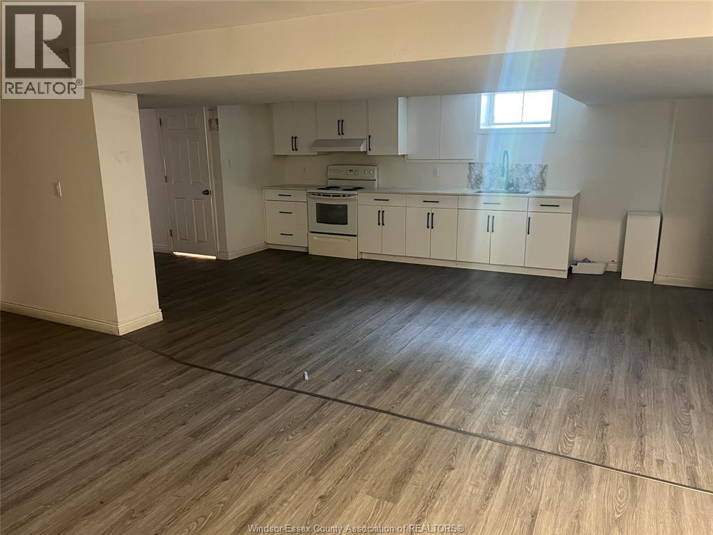 1550 Roxborough Boulevard Unit# Lower, Windsor, Ontario  N9B 3H3 - Photo 5 - 26010007