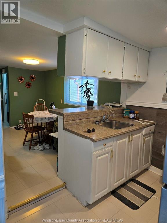 3595 Queen, Windsor, Ontario  N9C 1N8 - Photo 12 - 26010030