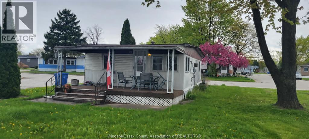 29 Robin Crescent, Lakeshore, Ontario  N8N 2R8 - Photo 3 - 26009803
