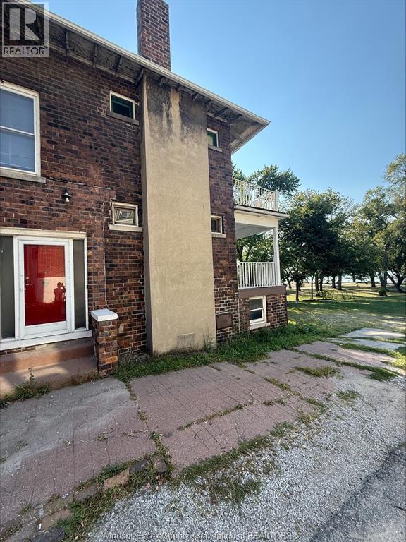 3026 Sandwich Street, Windsor, Ontario  N9C 1A3 - Photo 5 - 26010086
