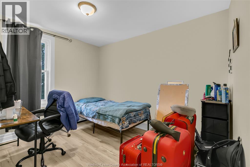 258 Elm Avenue, Windsor, Ontario  N9A 5G8 - Photo 19 - 26010196