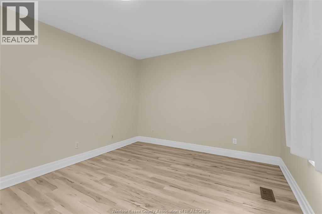 258 Elm Avenue, Windsor, Ontario  N9A 5G8 - Photo 21 - 26010196