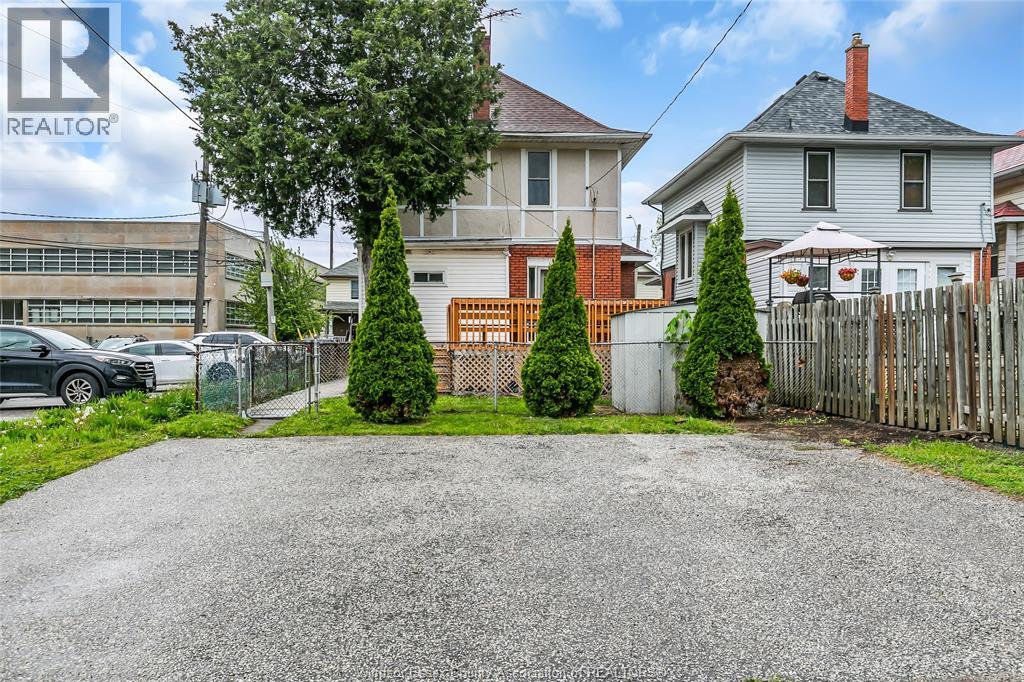 258 Elm Avenue, Windsor, Ontario  N9A 5G8 - Photo 32 - 26010196