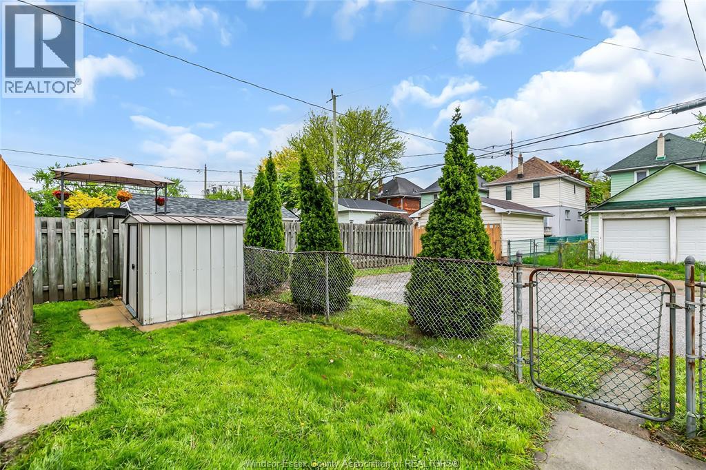 258 Elm Avenue, Windsor, Ontario  N9A 5G8 - Photo 33 - 26010196