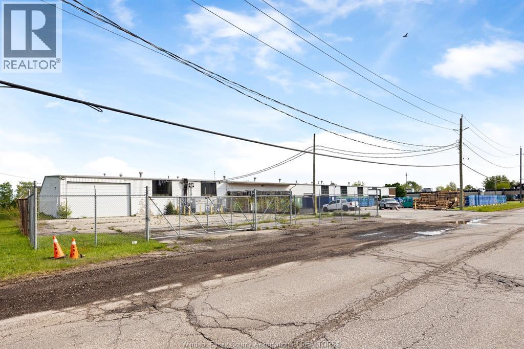3181 Devon Unit# 3, Windsor, Ontario  N8X 4L3 - Photo 11 - 26010232
