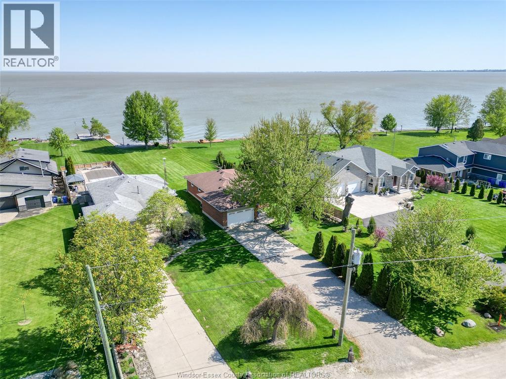 12320 Laforet Beach, Stoney Point, Ontario  N0R 1N0 - Photo 46 - 26010248