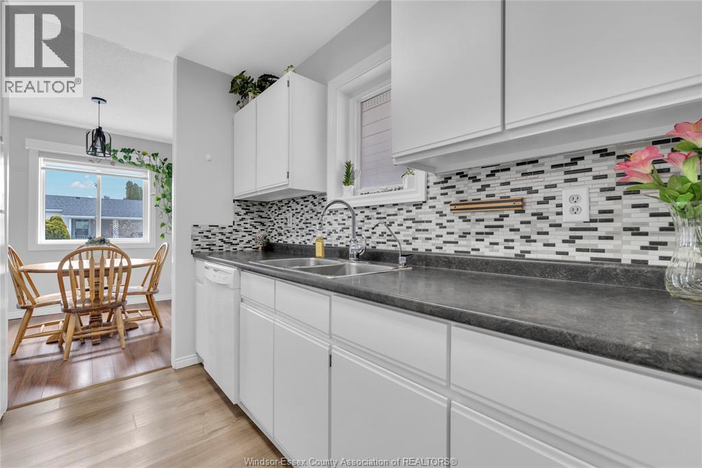 76 Cherry, Mcgregor, Ontario  N0R 1J0 - Photo 7 - 26010291