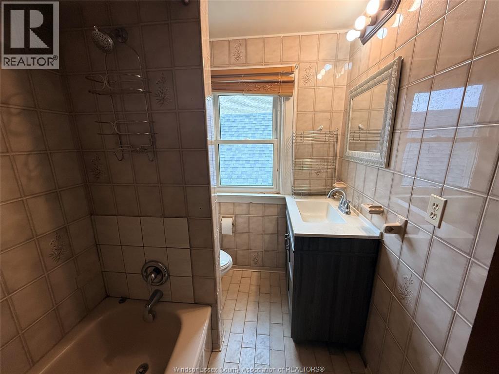 1378 Erie Street East Unit# Main, Windsor, Ontario  N9A 3Z7 - Photo 12 - 26010351